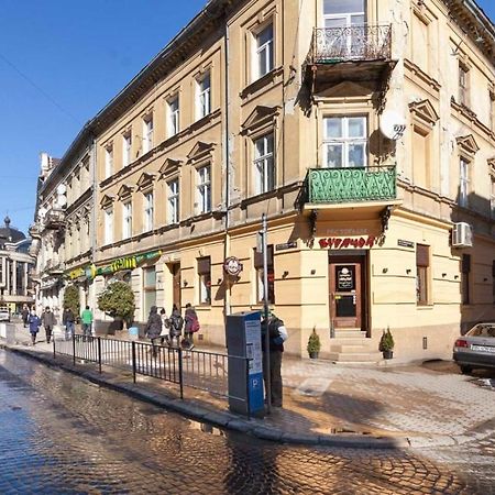 Три Кімнати Вулиця Грушевського 9 Центр Міста Львів Lägenhet Exteriör bild